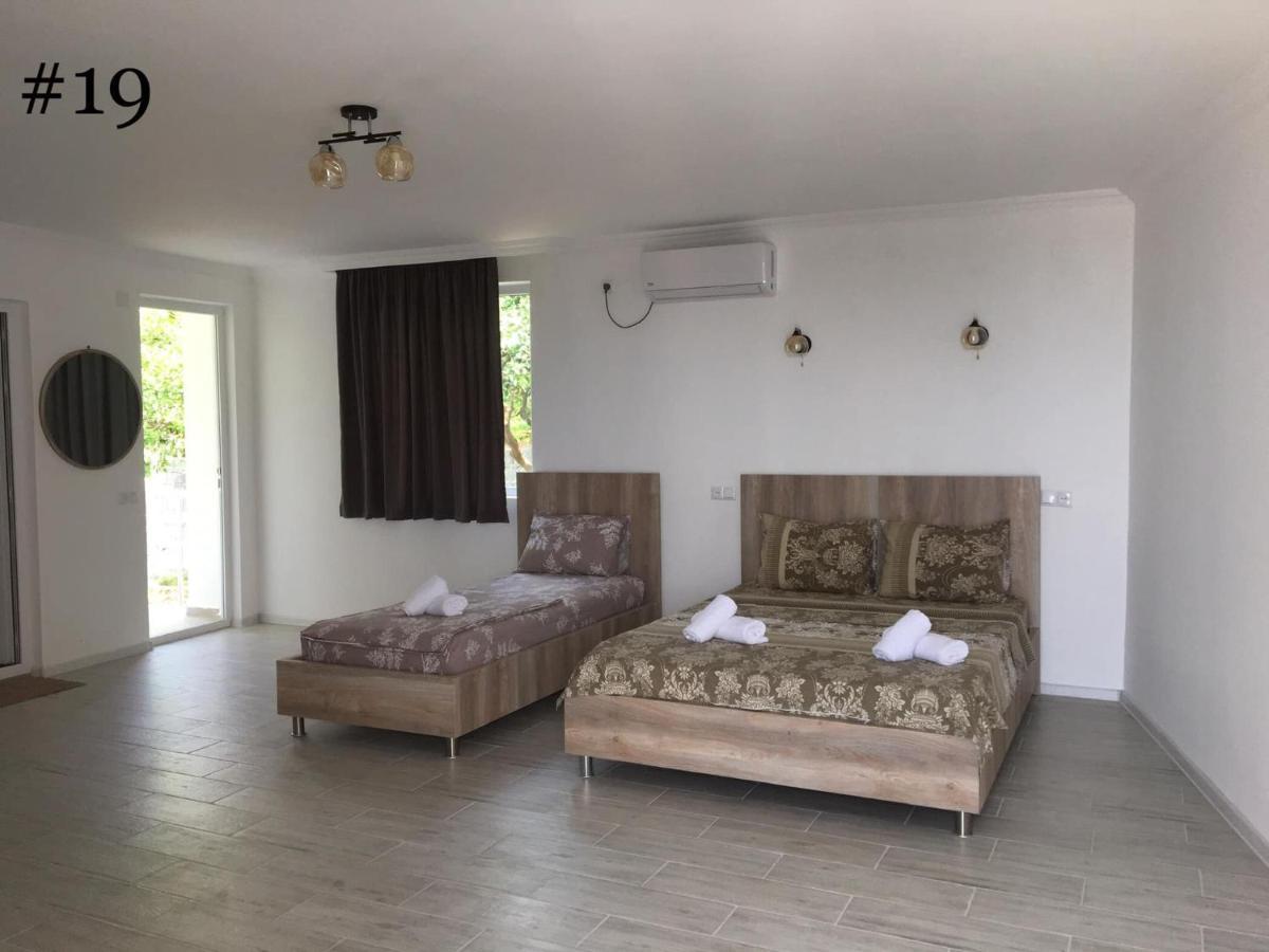 מלון קבריאטי Rezo'S House מראה חיצוני תמונה
